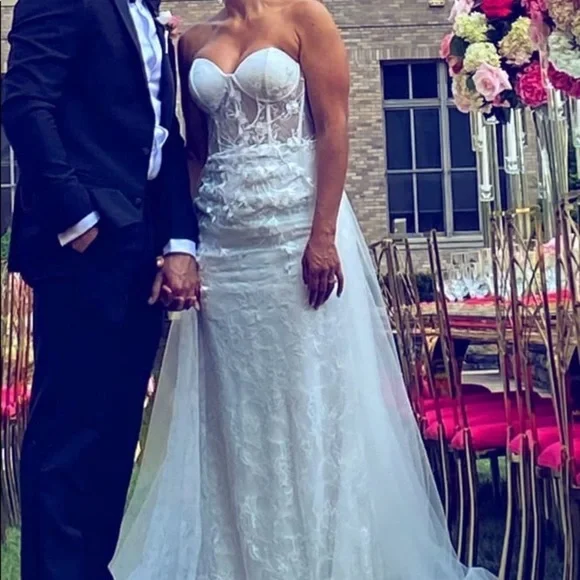 NWOT Lulus Luxe Elegance White Lace Embroidered Rhinestone Strapless Maxi Dress - Picture 8 of 17